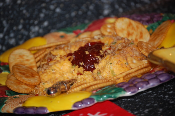 Cheese Ring with Strawberry Preserves